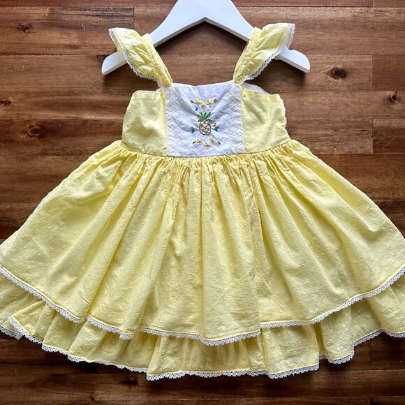 Well Dressed Wolf Yellow Pineapple Embroidered Cameron Sleeveless Lace Dress 3T - Picture 2 of 8